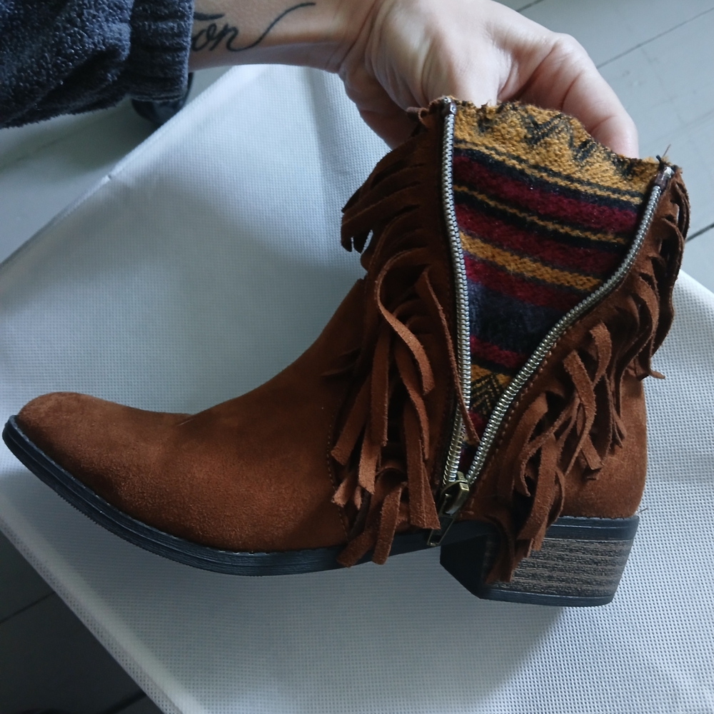 Fringe Suede Ankle Boots - Brown